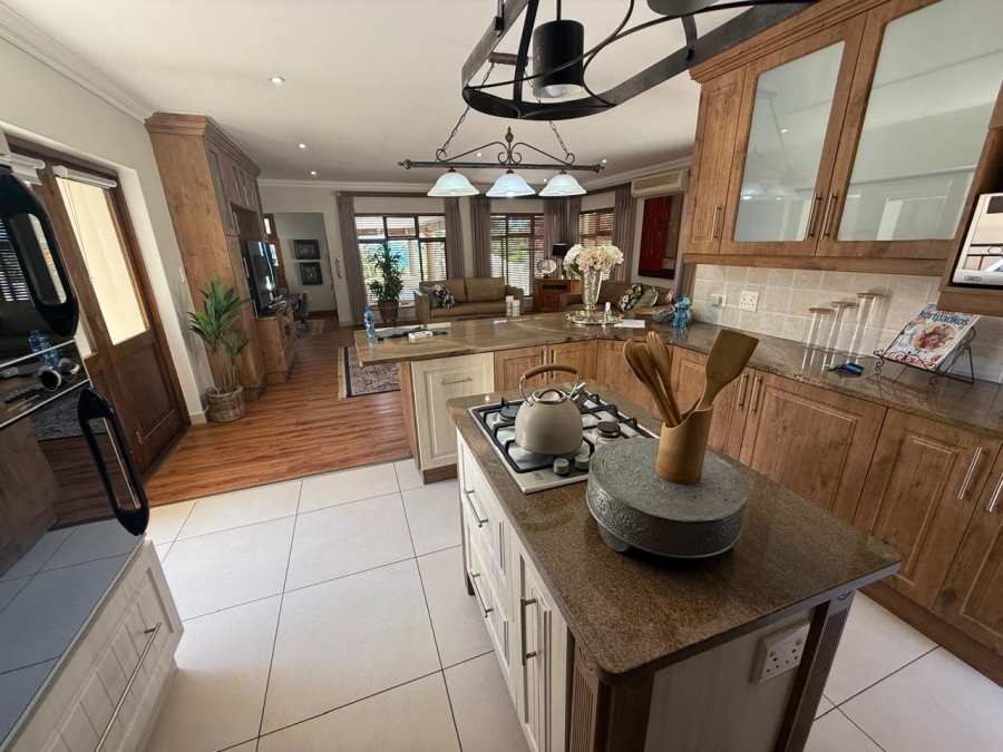 3 Bedroom Property for Sale in Linkside Western Cape